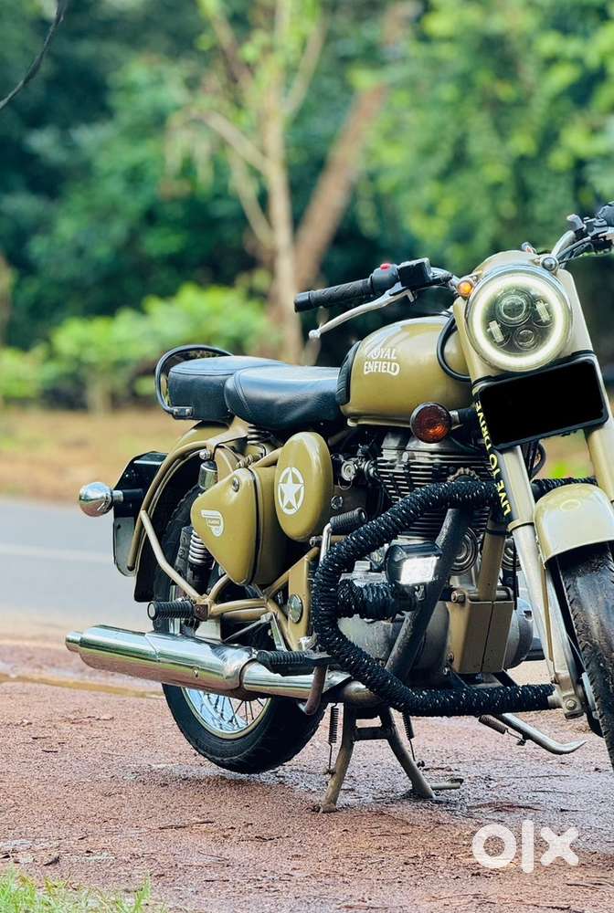 Royal Enfield Classic Desert Storm