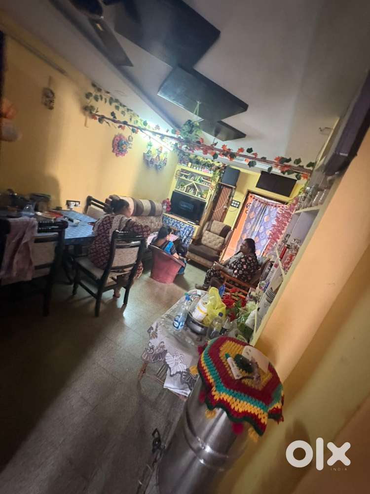 2 BEDROOM FLAT FOR SALE