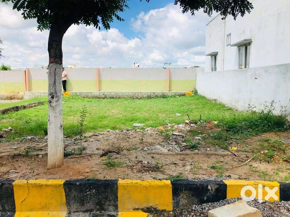 CORNER PLOT FOR SALE IN GATED COMMUNITY VENTURE VENTURE