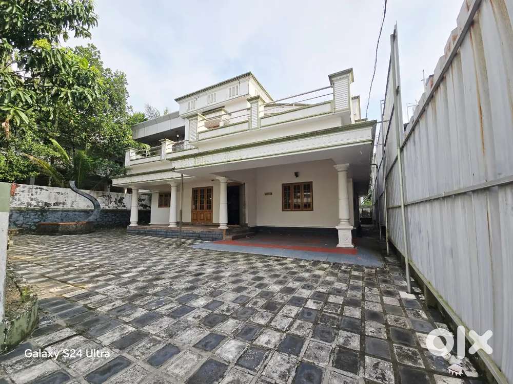 House for sale in Changanassery Cherrnancira