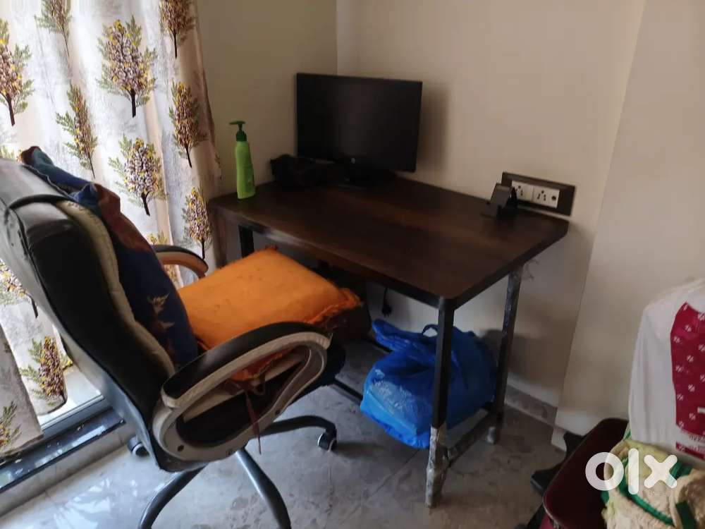 Computer Table and Chair - Best for Personal And Office Use
