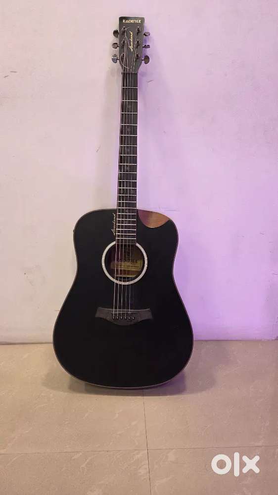 Guitar for sale