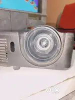 PROJECTOR Pro