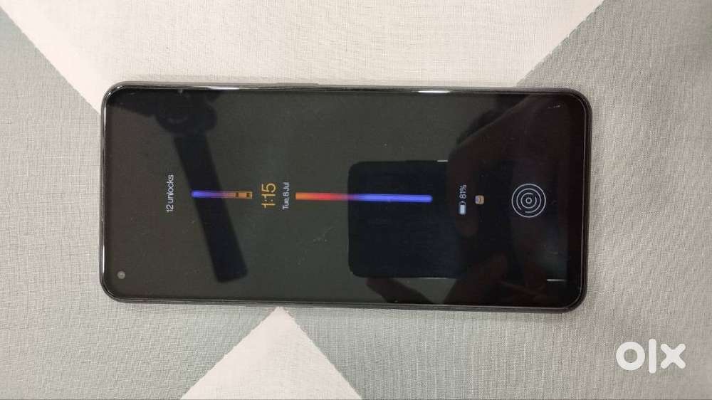 Oppo reno 8 5g.