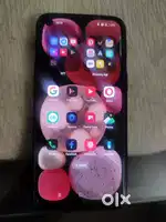 One plus 9, Ram 8/128 GB, back side minor crace