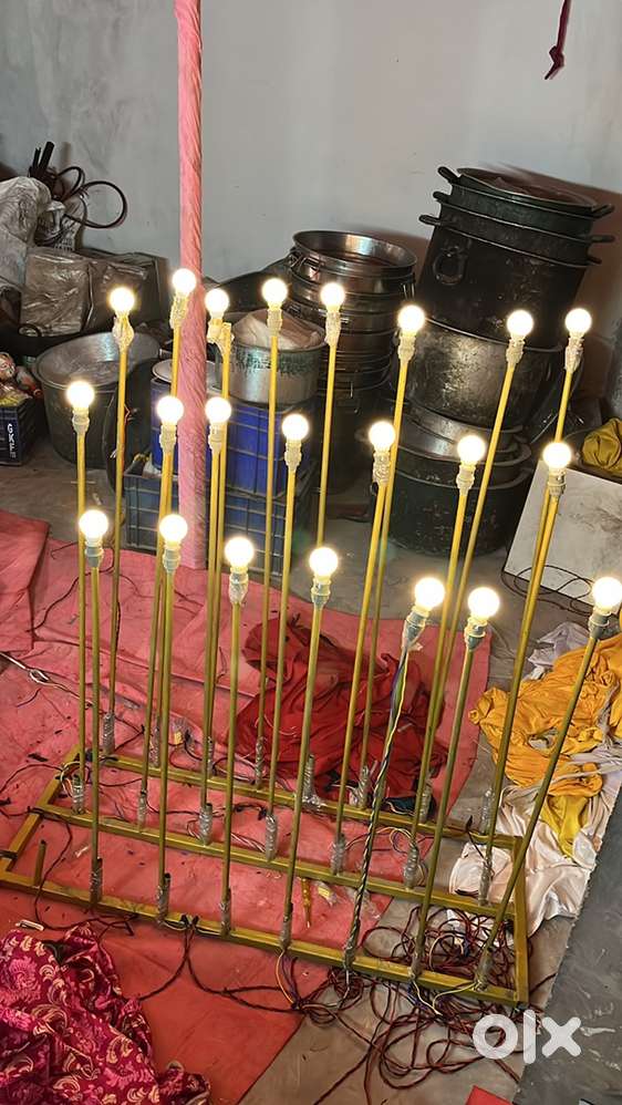 Tent ke kaam  ke liye ladka