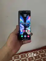 Samsung Z Fold 3
