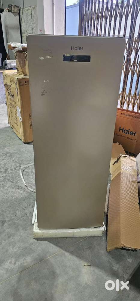 Haier 151 lts single door upright freezer