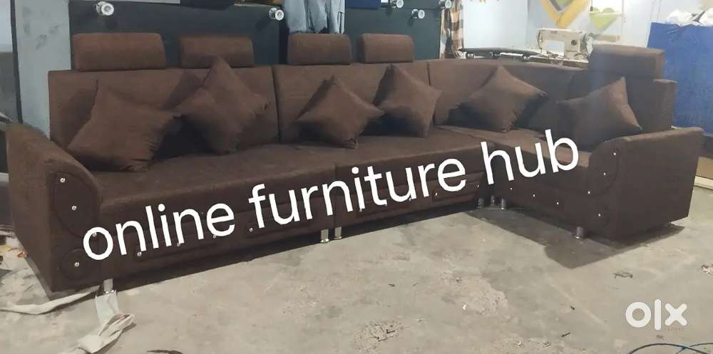 Corner sofa set £5&2)