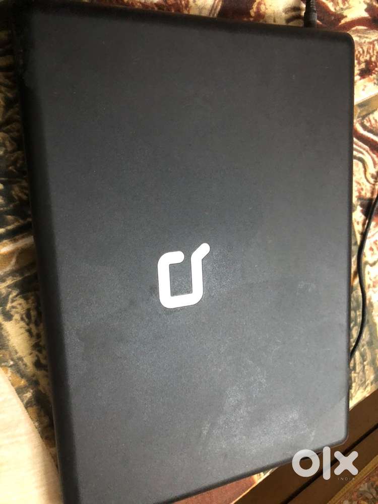 Laptop HP Presario C700