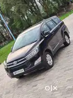 Toyota Innova Crysta 2017 Diesel Well Maintained full insurance
