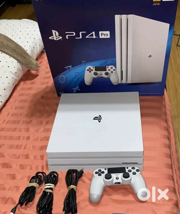 Ps4 pro limited edition 4k 1tb new console with 4 original controller