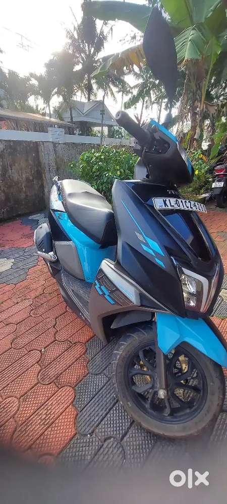 Good condition. low kilometre. Company service