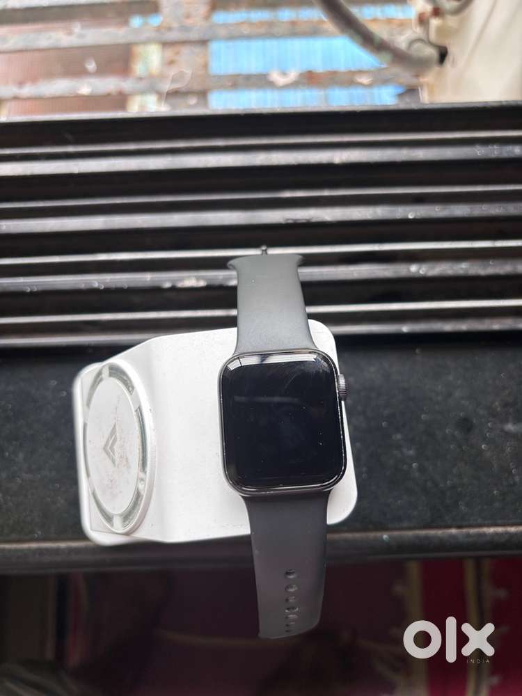 Apple wach  series 6+ Cellular indian unit very good condition