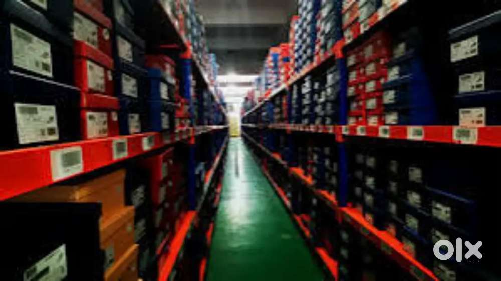 Wanted male/female staffs [ office work ] inside warehouse