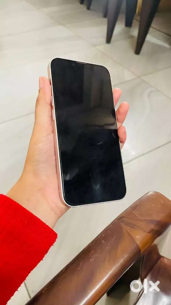 Get iPhone 13 selling in genuine price