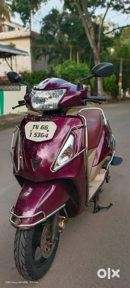 TVS Jupiter BS IV, 2016 model