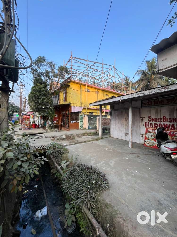 Best for wine shops, fast food, bakery just opposite to Gate hospital