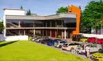 2 floor showroom total 6000 square feet with parking space for 20 cars