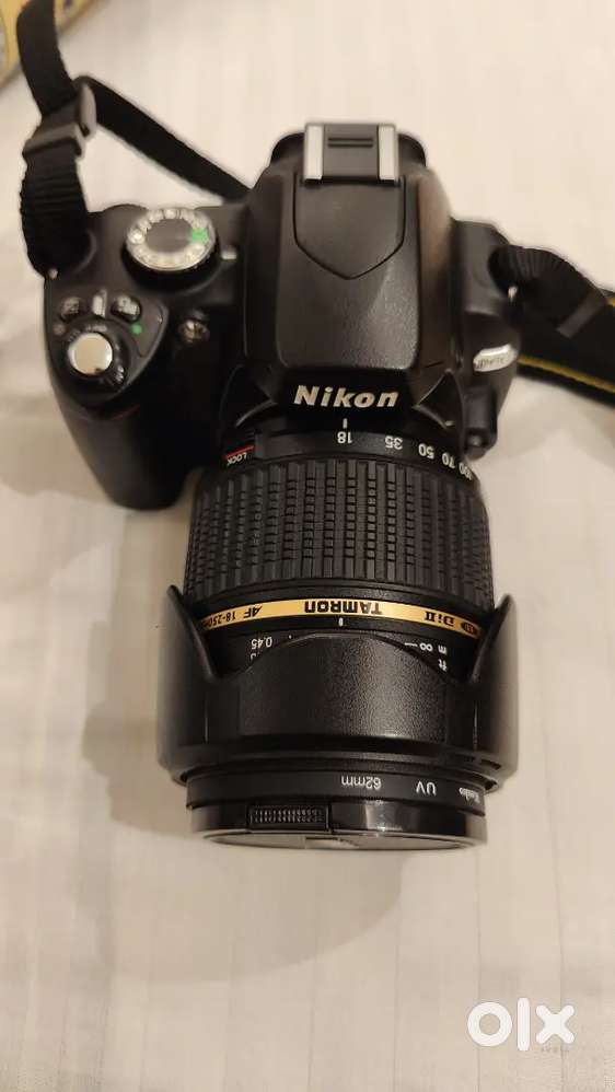 Nikon D60 DSLR Camera + 2 Lenses Kit