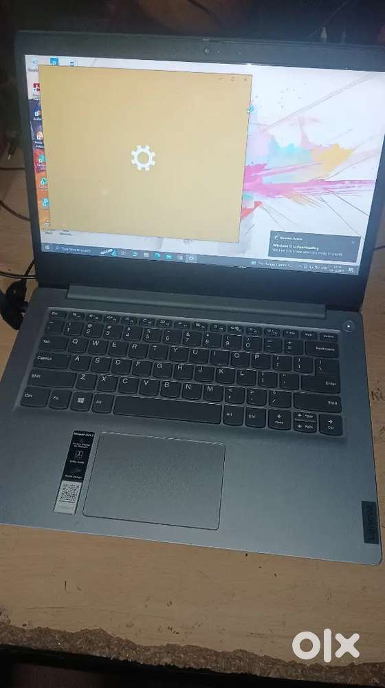 Lenovo Ideapad Slim 3 - 8GB RAM  256GB SSD 

Excellent Condition
.