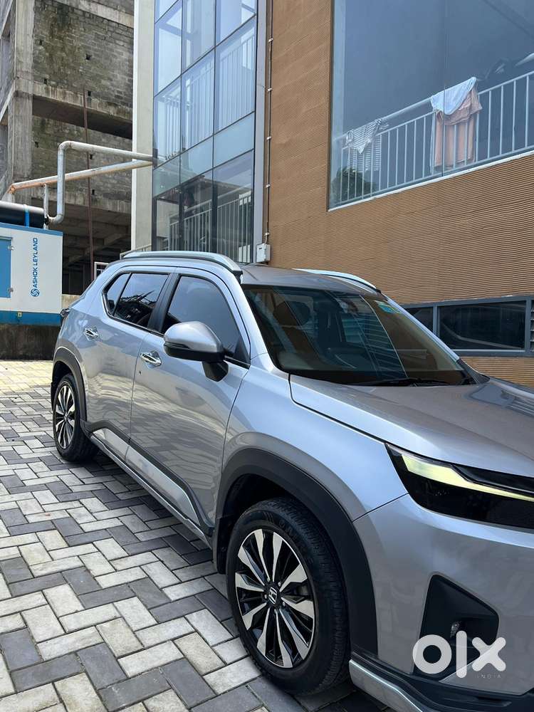 Honda Elevate 2024 Petrol Well Maintained