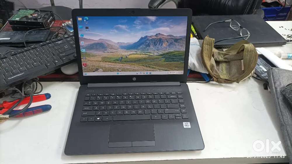 HP 240 G7 new condition