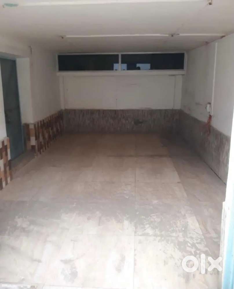 Commercial Space Available Near V Mall Congress Maidan Road Kadamkuan