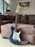 Electric guitar yamaha pacifica