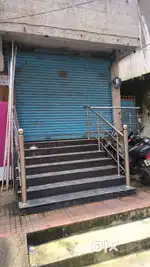 450 sq.ft commercial space available for rent in prime location.
