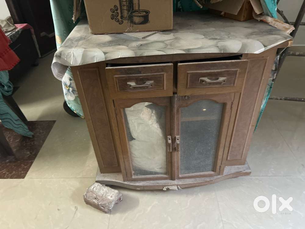 TV cabinet