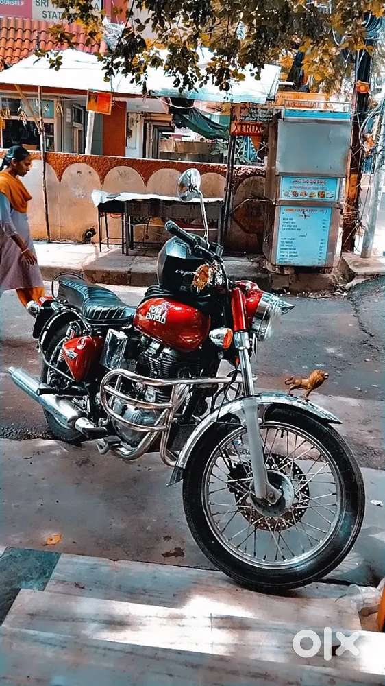 Royal Enfield 350cc very good condition royal look
