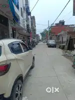 75gaj Plot  25ft road urgent sale
