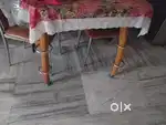 4 Chair glass tabel in brand new conditions