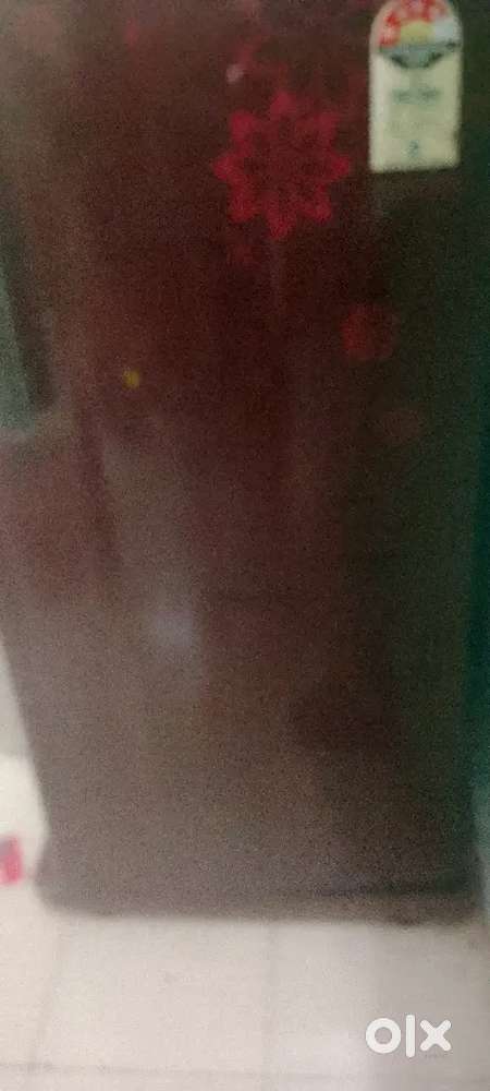 4000 LG fridgeworking conditioner