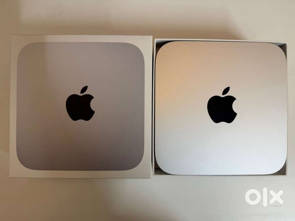 Mac Mini M2 256 GB Space Grey + Apple Mouse and Keyboard Combo