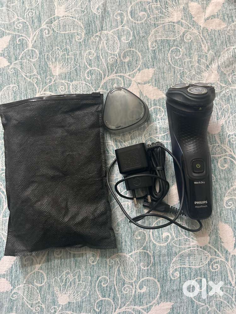 Philips AquaTouch Cordless electric shaver