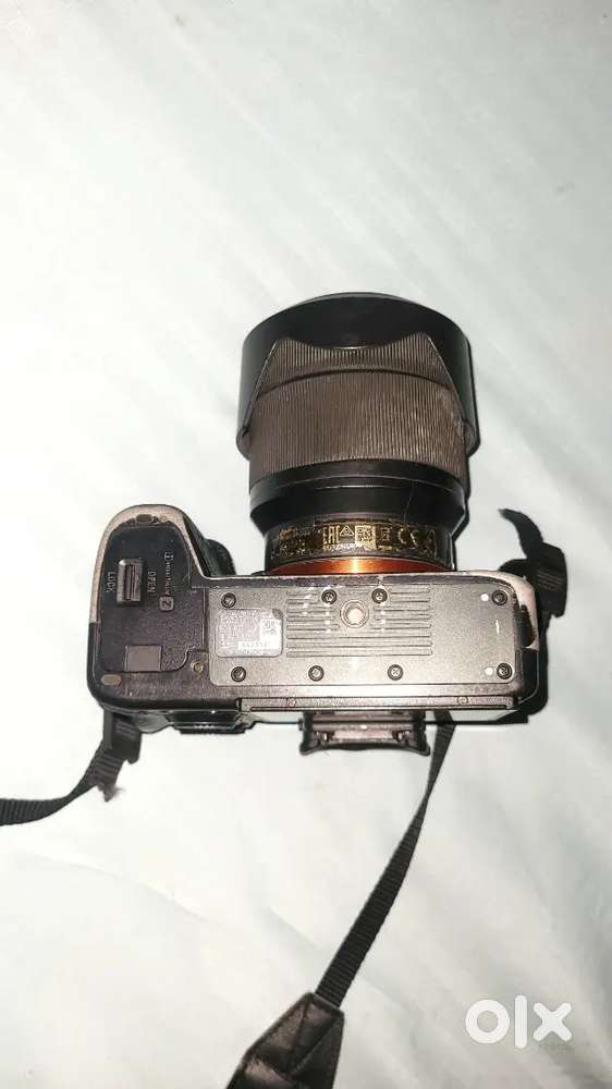 Sony A7iii with 28-70 lens two battery one charger one memory card