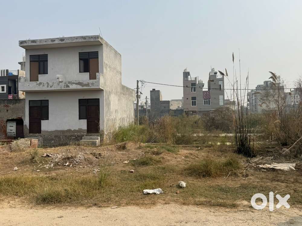 Plot for sale in rama vihar on UER 2