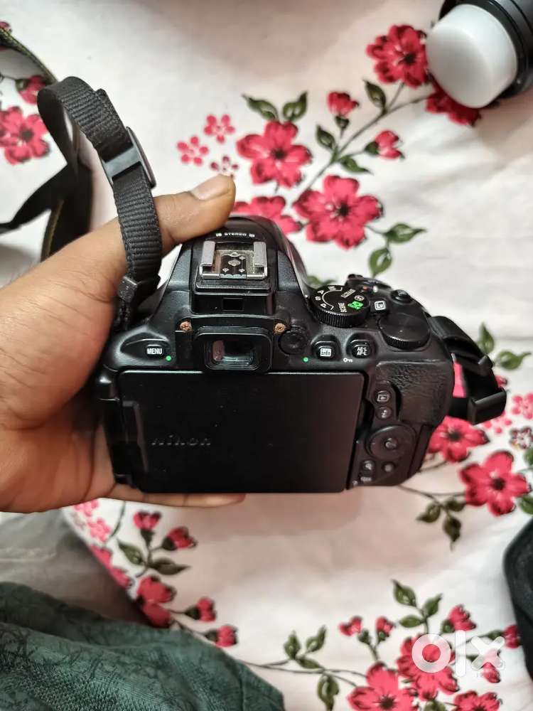 Nikon d 5600 well condition