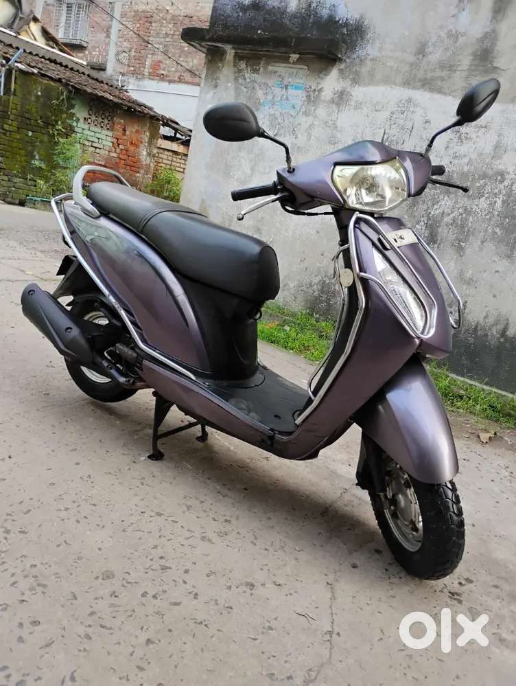 Honda Activa i (Superb Condition) 2014 Model.