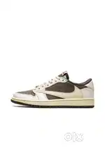 JORDAN 1 RETRO LOW OG SP TRAVIS SCOTT REVERSE MOCHA