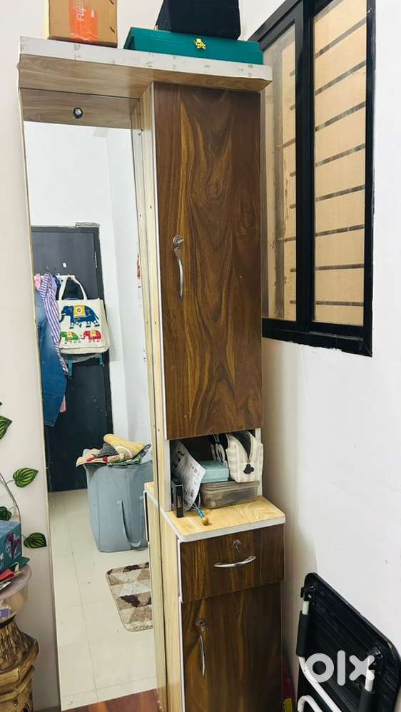 Dressing Table with big storage