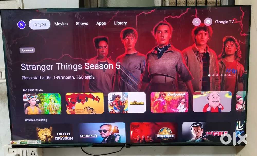 MOTOROLA QLED Ultra HD TV