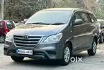Toyota Innova 2.5 G (Diesel) 8 Seater BS IV, 2014, Diesel