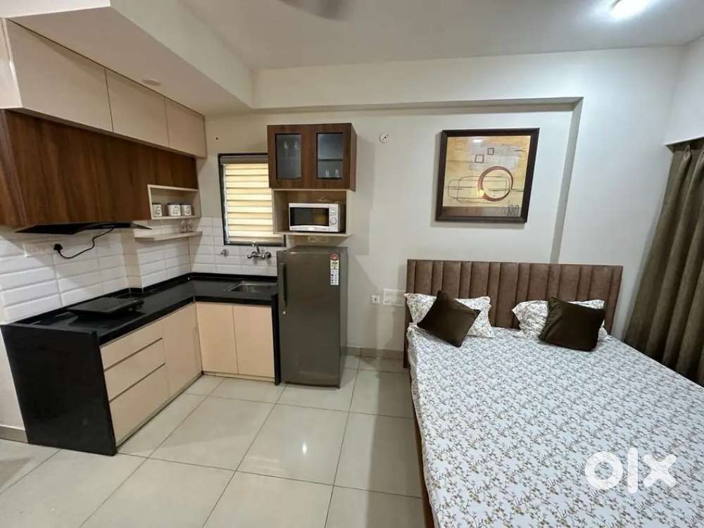 Studio Apartment ( Ashadeep rainbow ) Near Bombay hospital