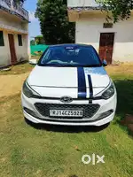 Hyundai i20 in crystal condition urgent sale