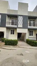 Ready To Move 4Bhk Villa For Sale