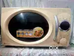 LG Microwave in A1 condition