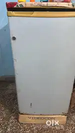 Refrigerator for 2500